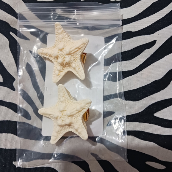 NEW Bundle of Women Fashion jewerly Starfish hairclip & Pearls hoop earrings - Picture 4 of 8